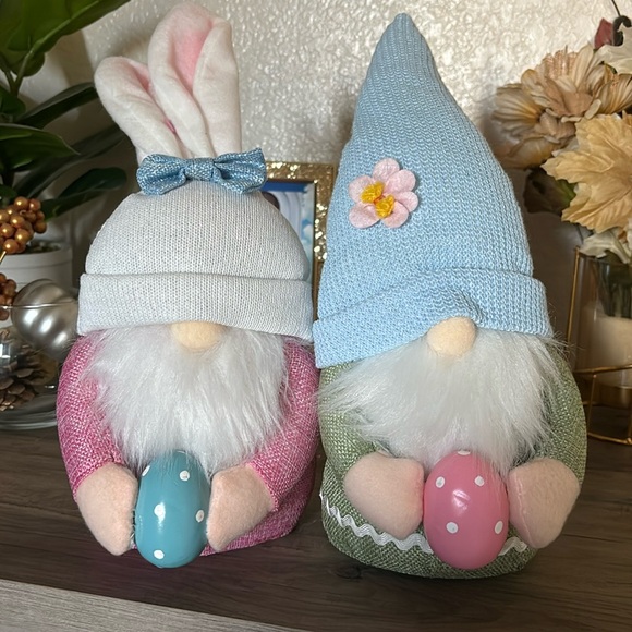 Easter gnomes - Picture 1 of 1